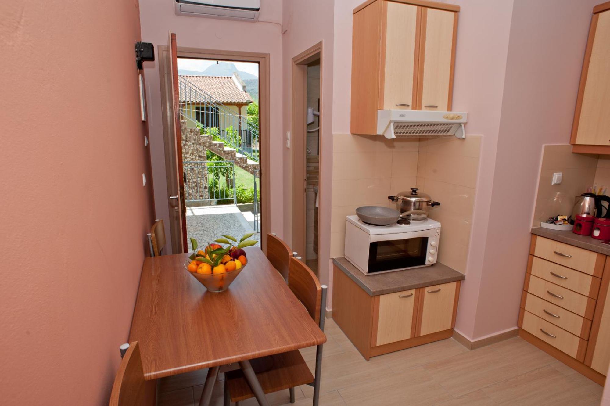 Skourtis Apartment *