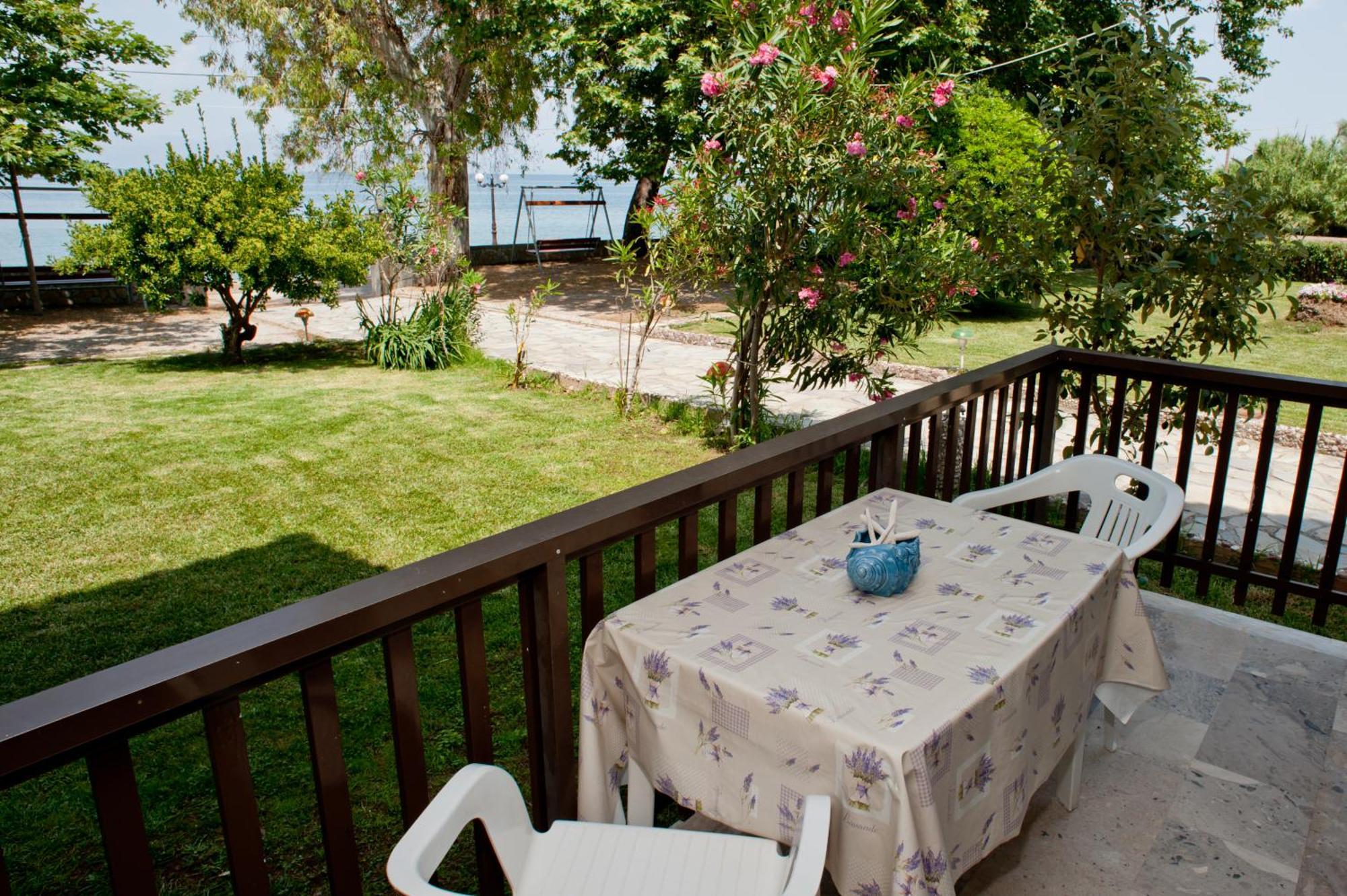 Skourtis Apartment